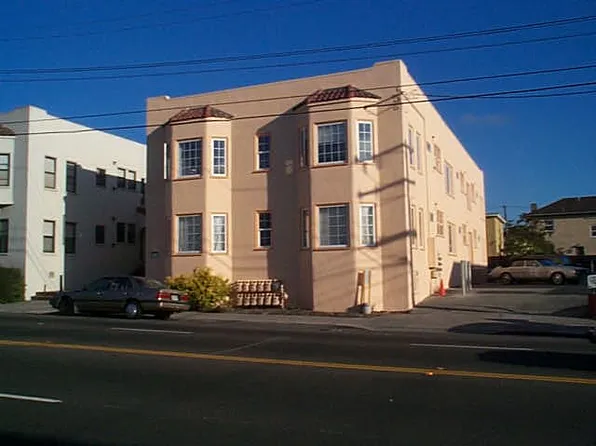 2030 Ashby Ave, Berkeley, CA 94703