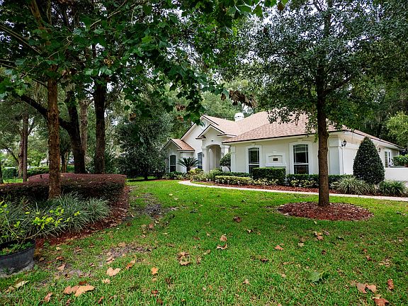 2nd image of 1830 Shoal Creek Cir
