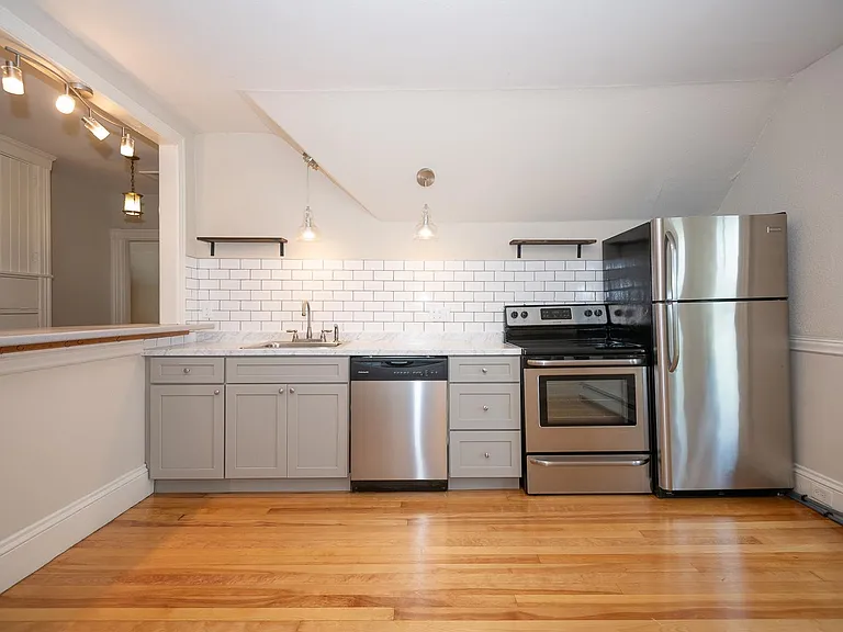 24 Massasoit Rd #3 — Photo 7