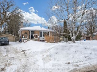 7 Kemano Rd, Aurora, ON L4G2X9