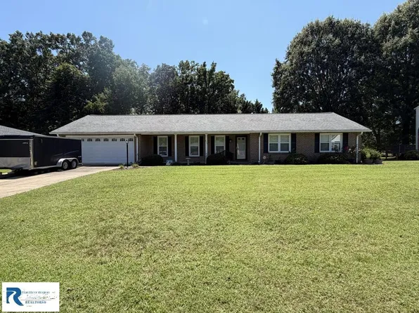 456 Mount Hermon Cir, Danville, VA 24540