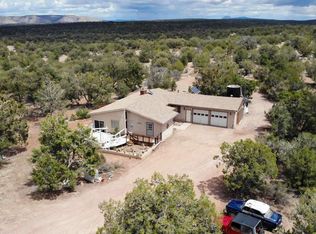 55409 N Madre Cir, Seligman, AZ 86337