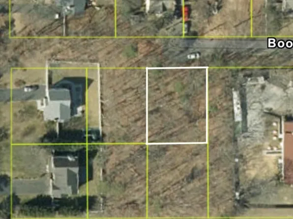 Booth Street, Centereach, NY 11720