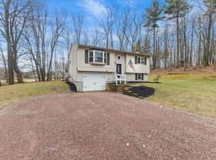 4 Delma Dr, Milton, VT 05468
