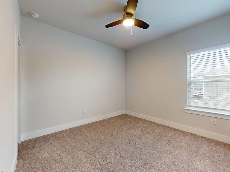 11526 Hollering Pass — Photo 36