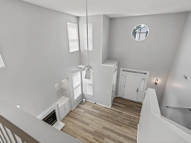 1537 Tallwood Cir — Photo 35