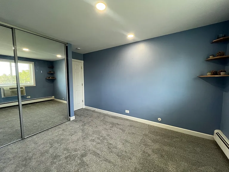 1880 Bonnie Ln #302 — Photo 18
