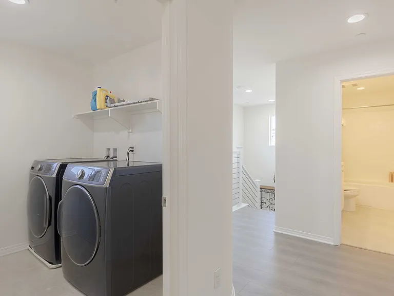 417 Encanto Ln — Photo 15