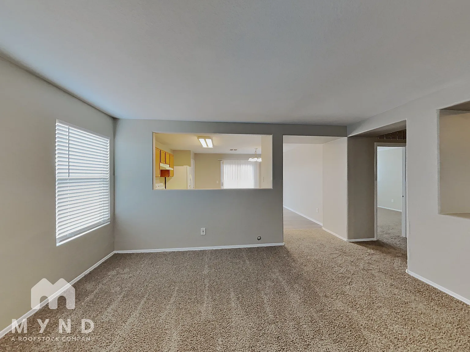 3 bed, 2.0 bath, 1425 sqft, $1,945 — Photo 2