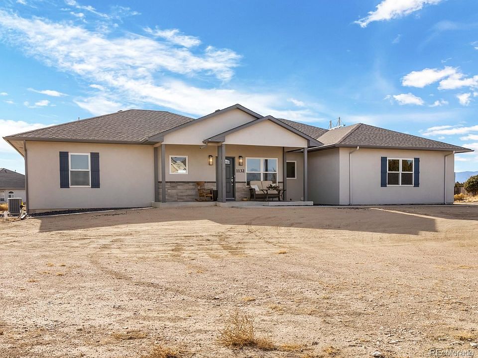 1st image of 1132 S Mountainside Pl