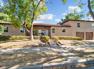15 E Weldon Ave, Fresno, CA 93704