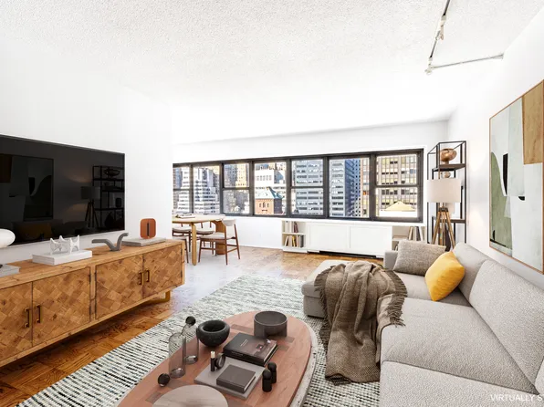 160 East 38th Street image 1 of 7