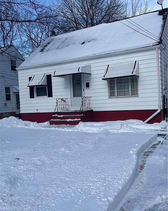 1st image of 25451 Zeman Ave