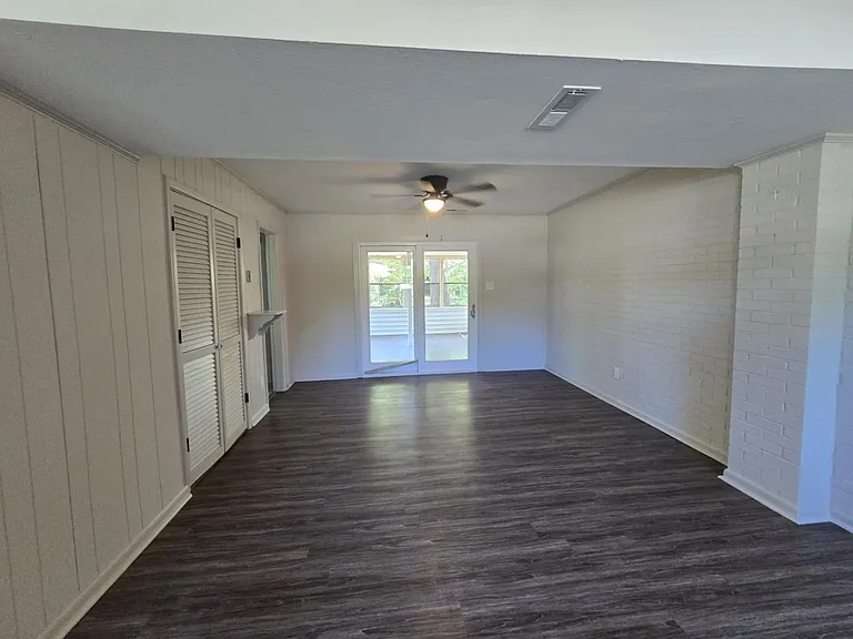 1819 Cawdor Dr — Photo 21