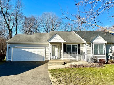 8 Glenbrook Dr #8, Windsor Locks, CT, 06096