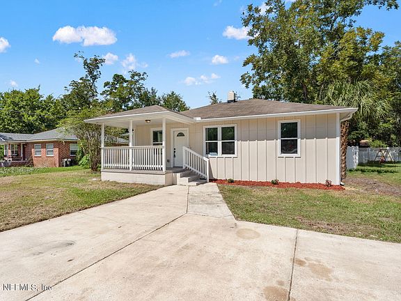 4th image of 2655 COMMUNITY Road