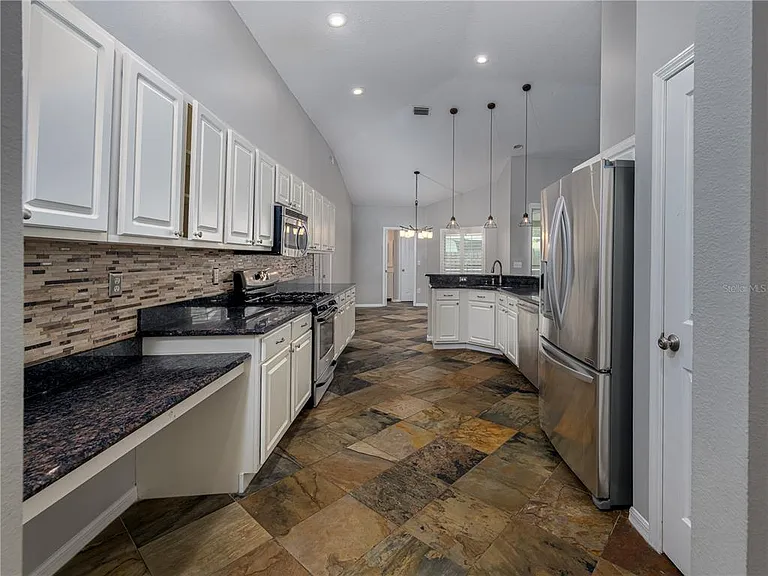 10333 Abbotsford Dr — Photo 12