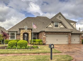1704 E Dover St, Broken Arrow, OK 74012