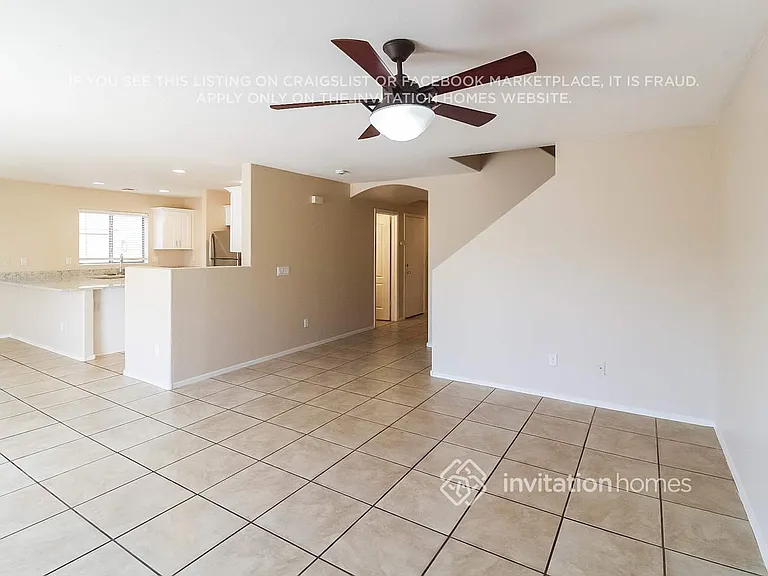 10821 W Taft St — Photo 4