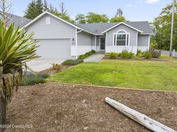 1611 Briarwood Ln, Gearhart, OR 97138