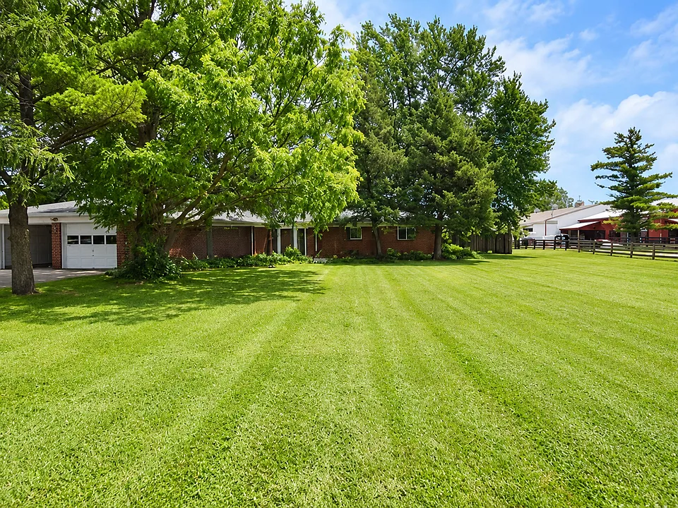 10035 Towne Rd