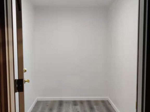 5th image of 37 Francine Ct