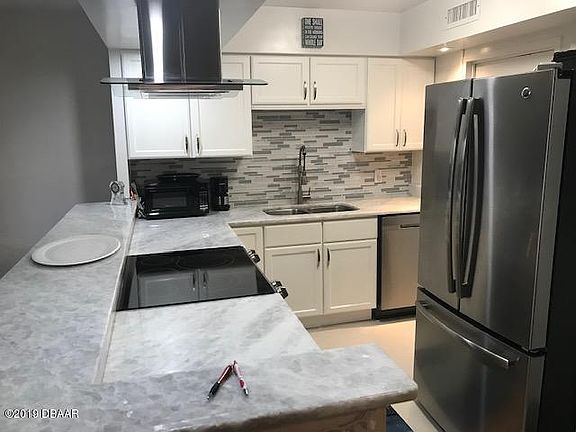 4th image of 1224 S Peninsula Dr APT 119