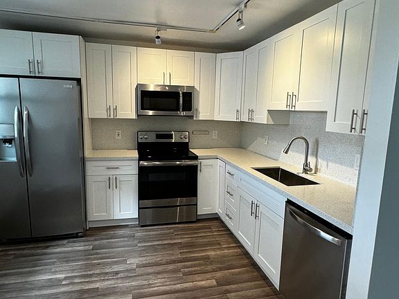 3rd image of 16141 Blatt Blvd APT 412