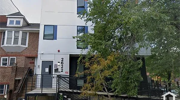 2622 University Pl NW #204 — Photo 1