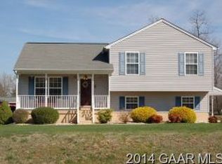 60 Northwood Dr, Waynesboro, VA 22980