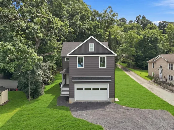 429 County Route 56, New Hampton, NY 10958