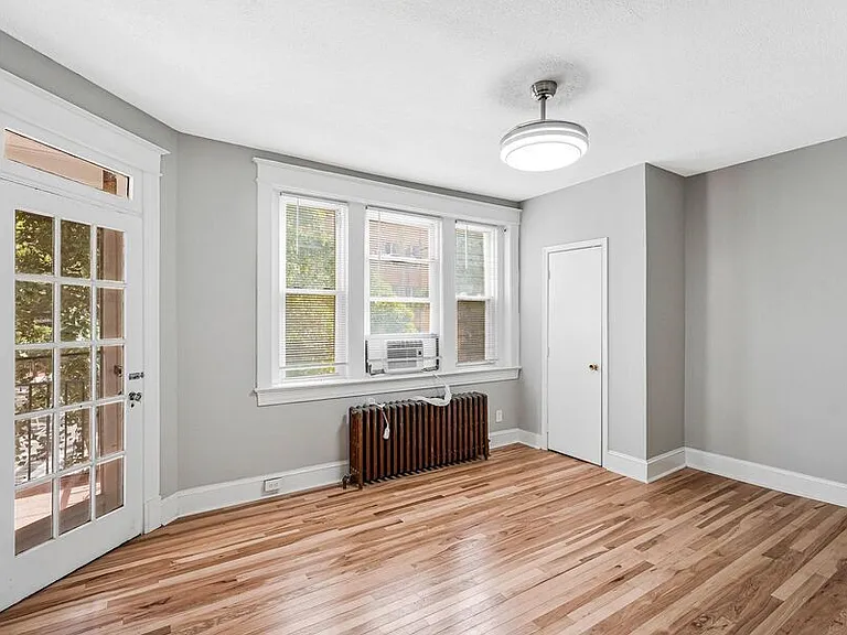1502 Ogden St NW — Photo 18