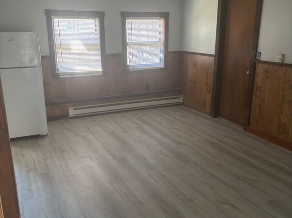 114 Grove St #2