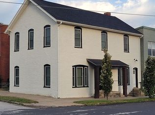 527 6th St, Boonville, MO 65233