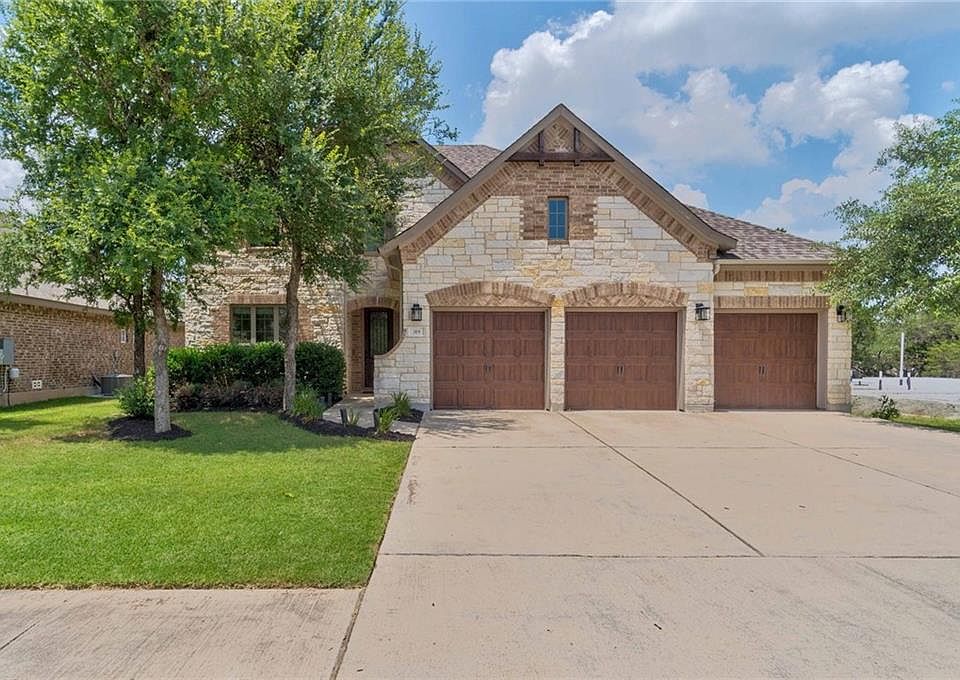 1st image of 319 Ancient Oak Way