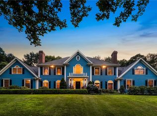 135 Bayberry Ln, Easton, CT 06612