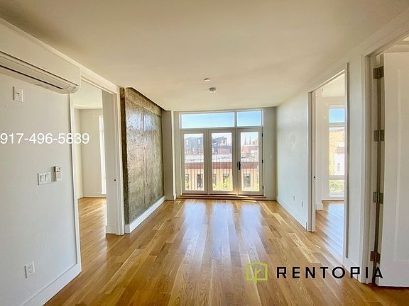 3rd image of 310 Graham Ave #510