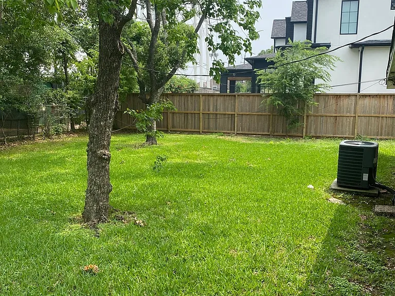 512 Wilmington Dr — Photo 15