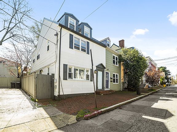 3rd image of 5 College Ave