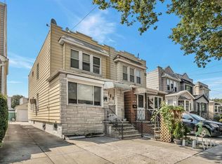 6910 69th St, Glendale, NY 11385