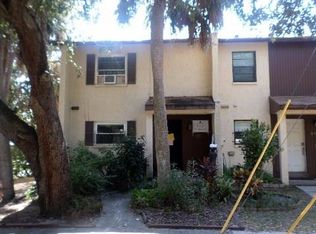 8302 Civic Dr, Tampa, FL 33615