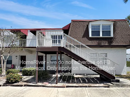 9101 W Hillsborough Ave Photo 1