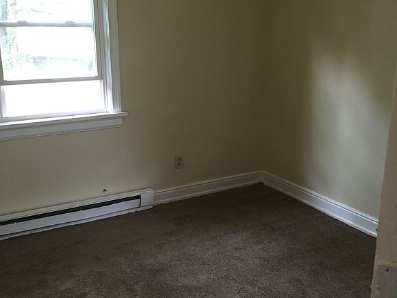 3rd image of 4142 McKay Ave
