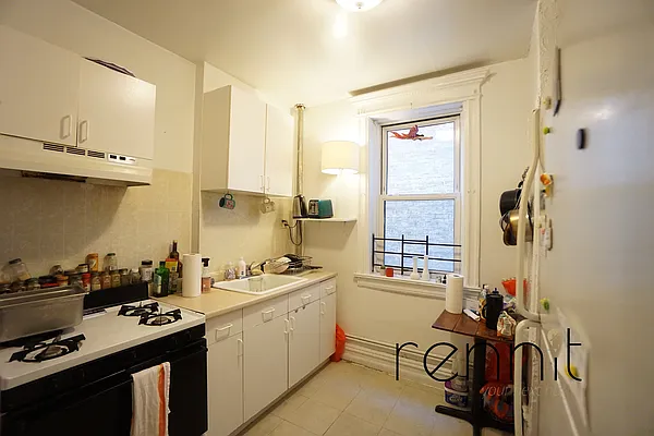 Rented by Rennit Inc. | media 11