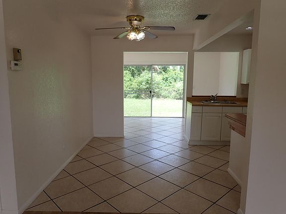 5th image of 499 NE Elmore Street