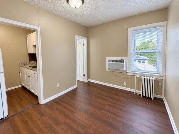 1332 Minnehaha Ave W, 1332 Minnehaha Ave W #2, Saint Paul, MN 55104