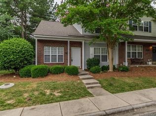 8376 Rudolph Rd, Charlotte, NC 28216