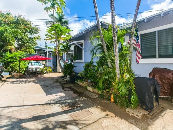 37 Kauila St #B & D, Honolulu, HI 96817
