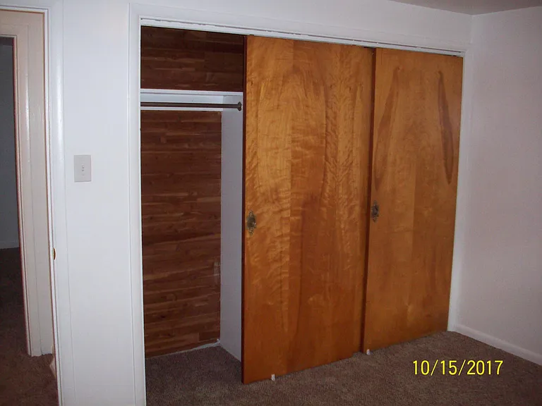 565 Hidden Valley Ln — Photo 8