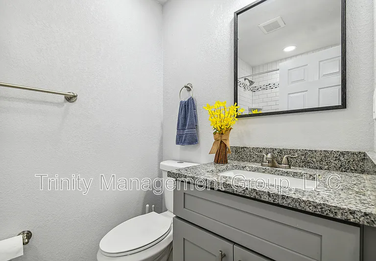 380 Jeru Blvd #5 — Photo 15